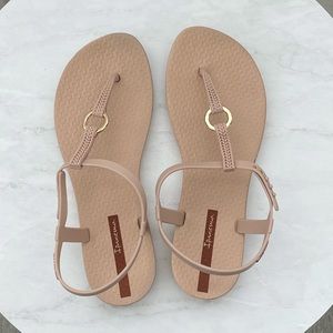 Ipanema Nude Sandals